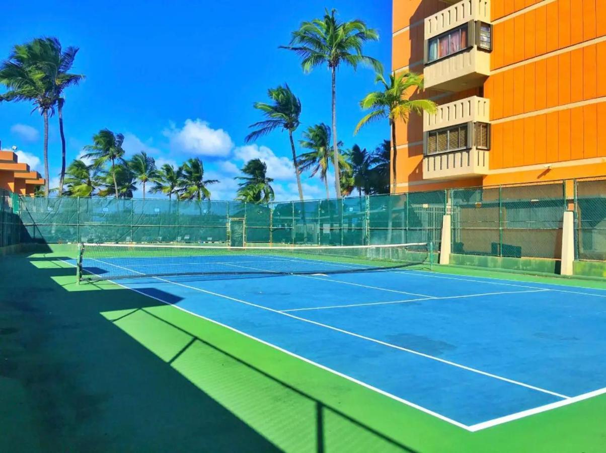 Kasa Ocean Breeze - Cabana Studio Apartment Beachfront Condo Pool San Juan Exterior photo