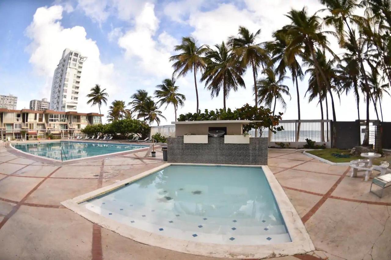 Kasa Ocean Breeze - Cabana Studio Apartment Beachfront Condo Pool San Juan Exterior photo